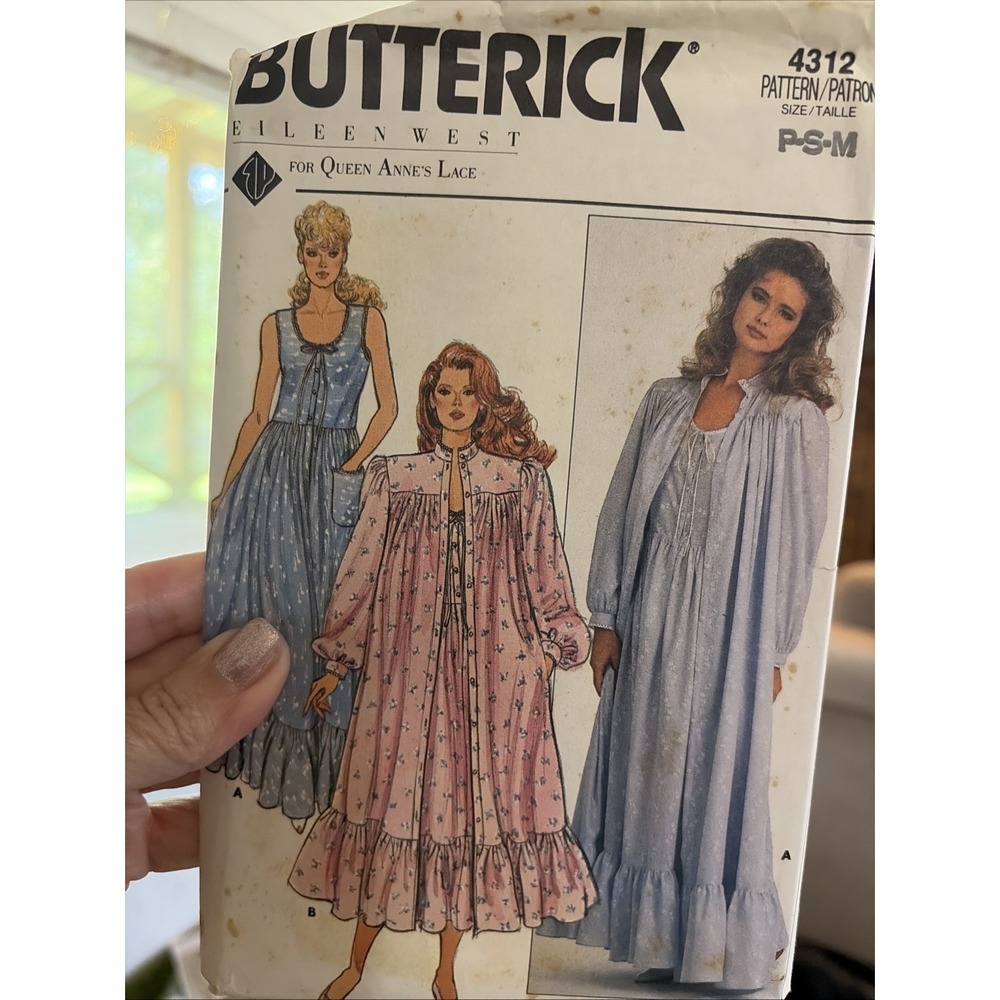Vintage Butterick 4312 Eileen West Robe Nightgown Sewing Pattern Uncut P S M